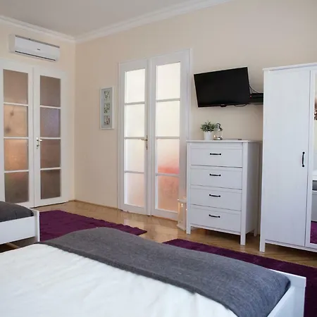 公寓 Synagogue View *