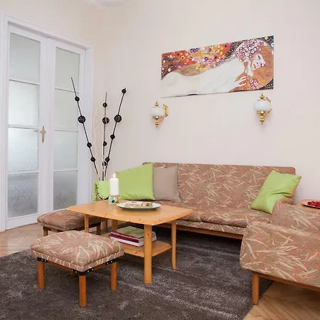 Lägenhet Synagogue View