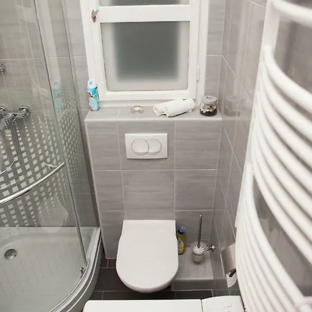 Synagogue View 公寓