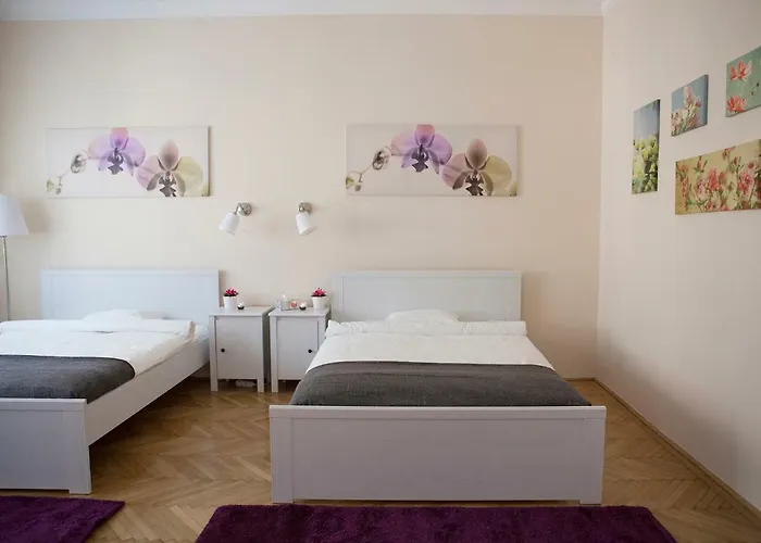 Apartment Synagogue View *