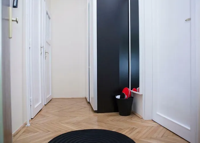 Synagogue View Apartment