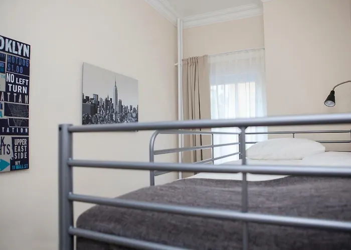 Apartment Synagogue View