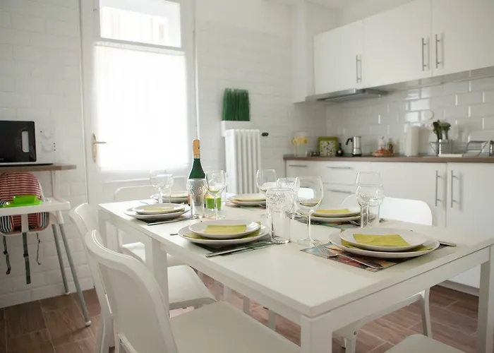 Apartment Synagogue View