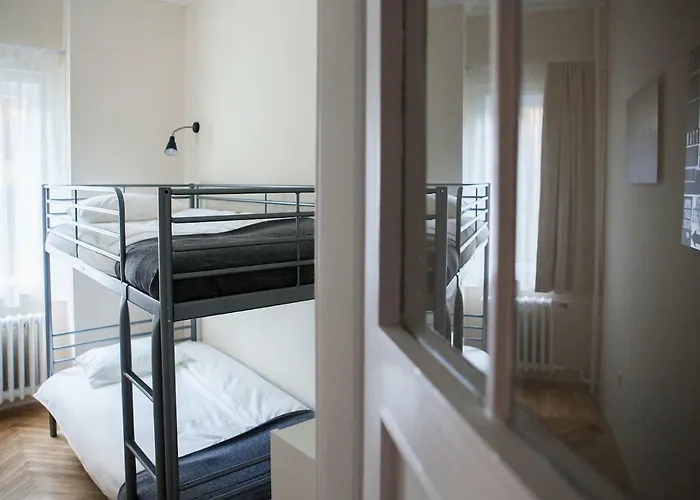 Апартаменты Synagogue View *