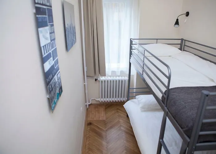 Апартаменты Synagogue View