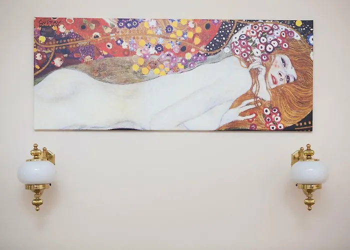 Апартаменты Synagogue View *